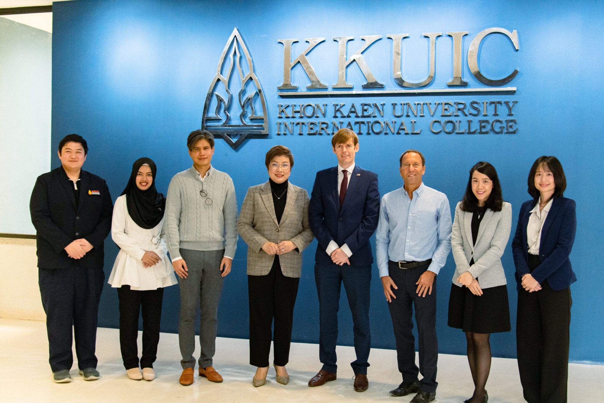 british-embassy-bangkok-meets-with-kku-international-college-to-agree